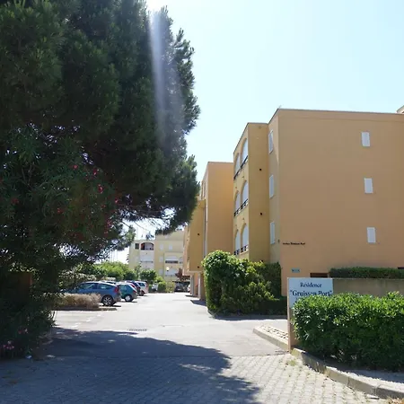 Port-5 By Interhome * جرْويسا
