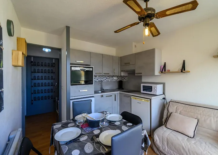 Port-5 By Interhome Daire